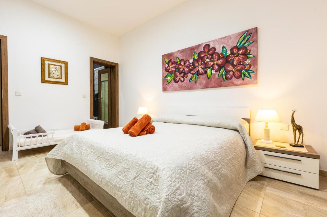 Valletta Large 3 Bedroom Exteriör bild