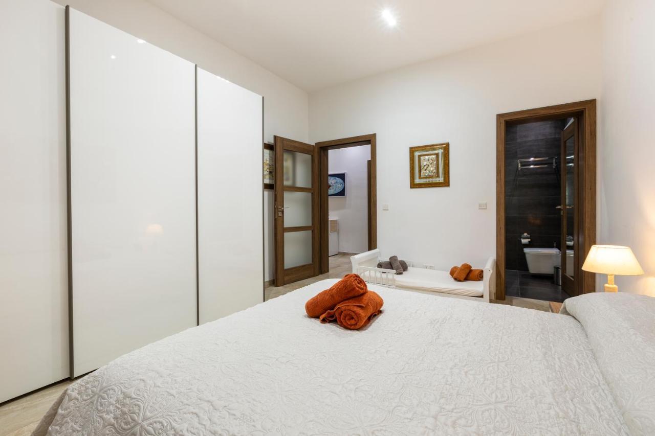Valletta Large 3 Bedroom Exteriör bild